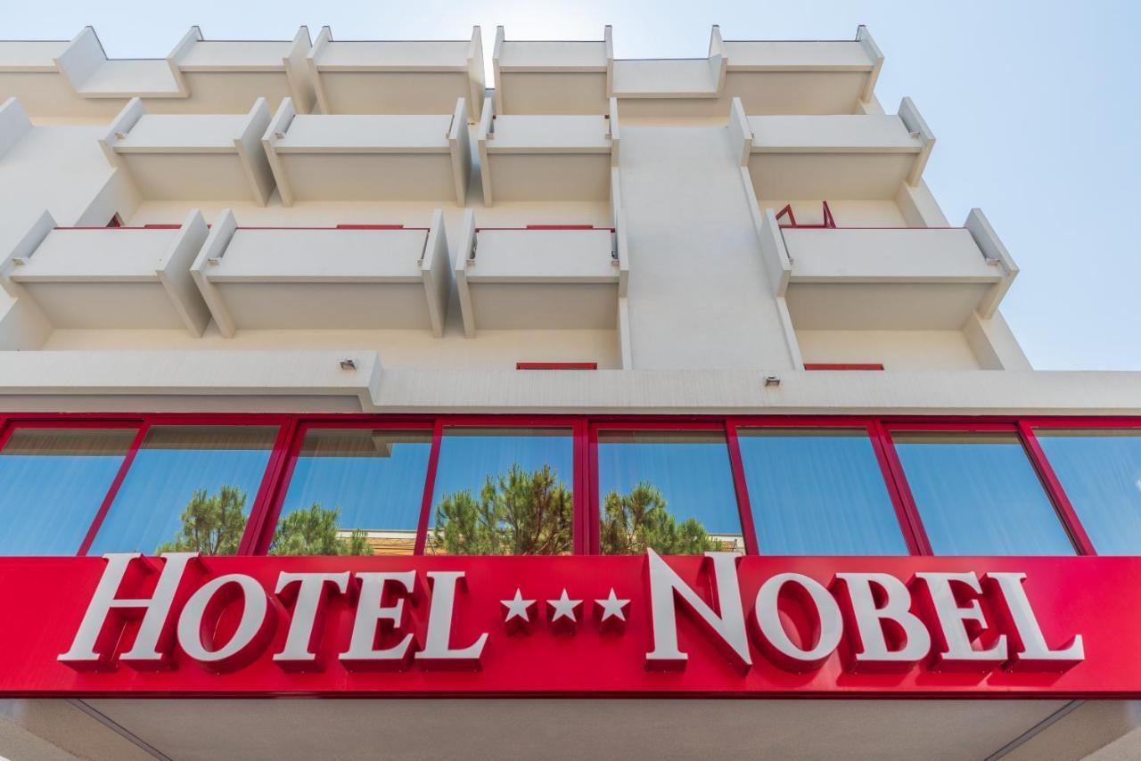 Hotel Nobel Rimini Exterior foto
